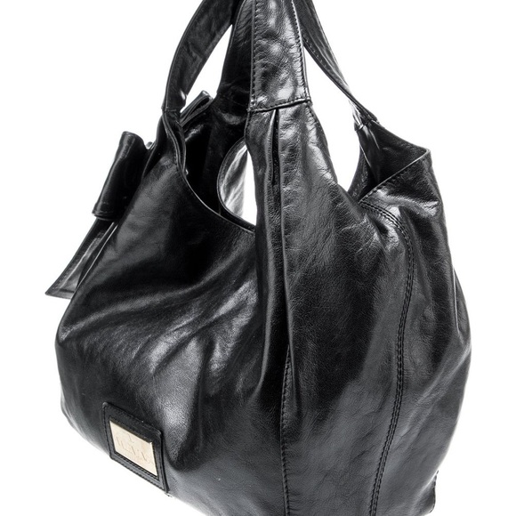 Gorgeous Valentino, black leather bag with dust bag original price $1395 - Picture 4 of 11